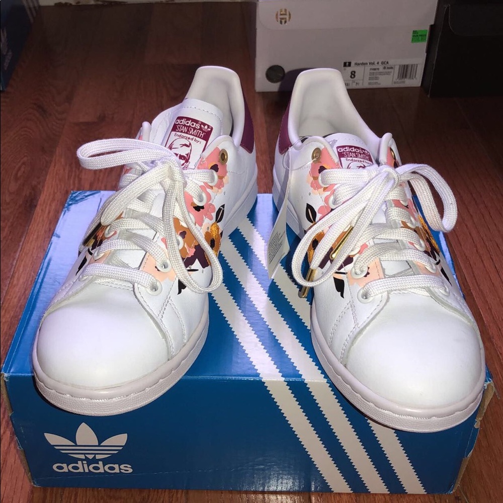 Women shoes